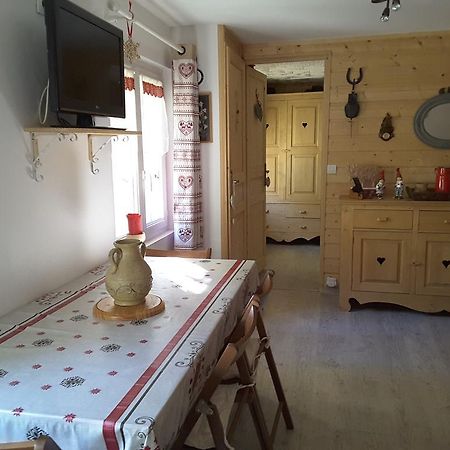 Appartement Saint Jean Montclar 外观 照片