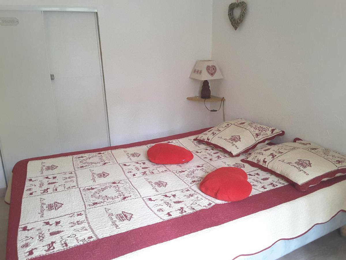 Appartement Saint Jean Montclar 外观 照片
